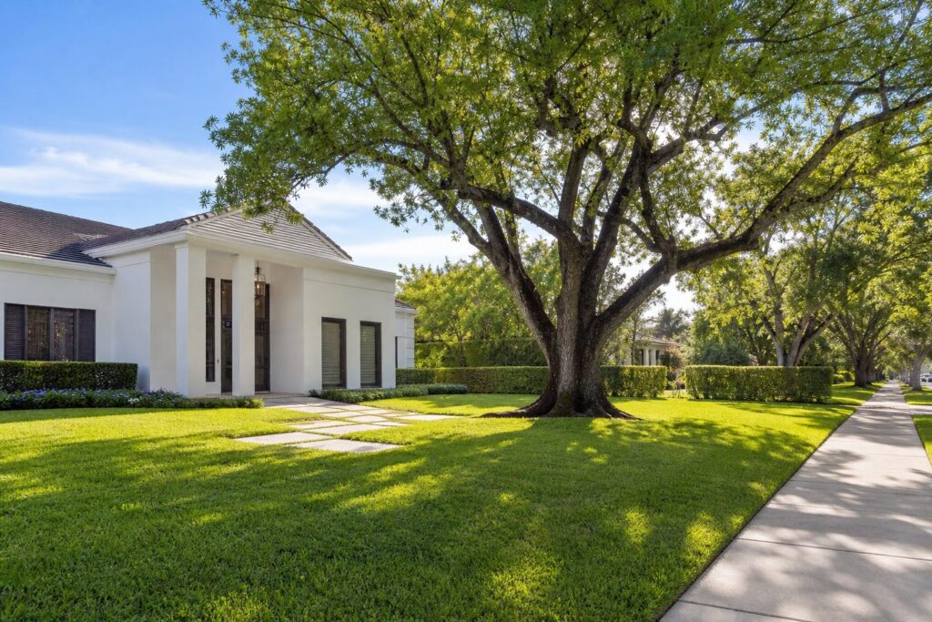 Pinecrest neighborhood with well-kept homes and quiet residential streets, an established residential neighborhood